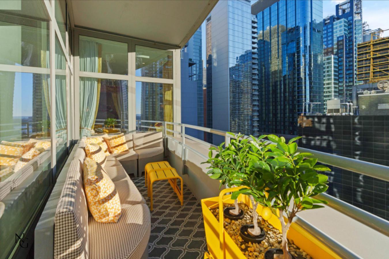 1600 Broadway PH4C
