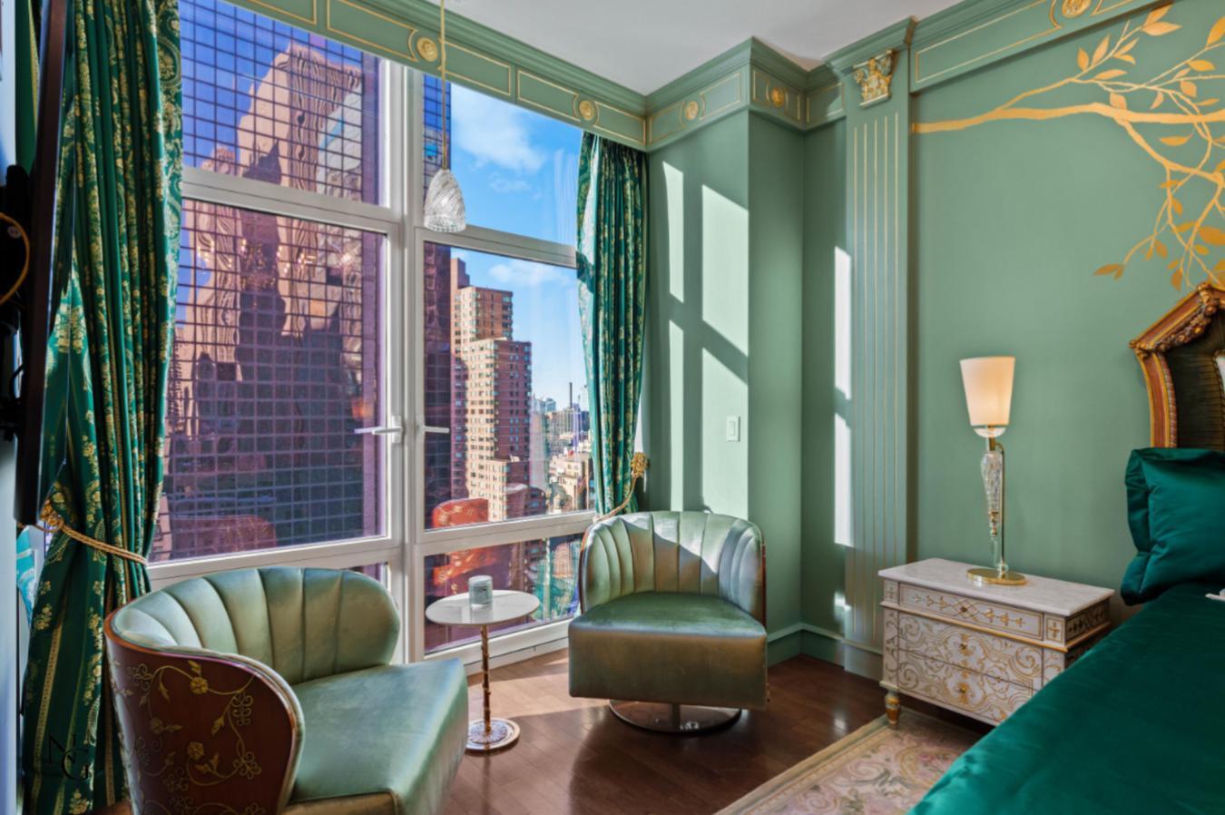1600 Broadway PH4C