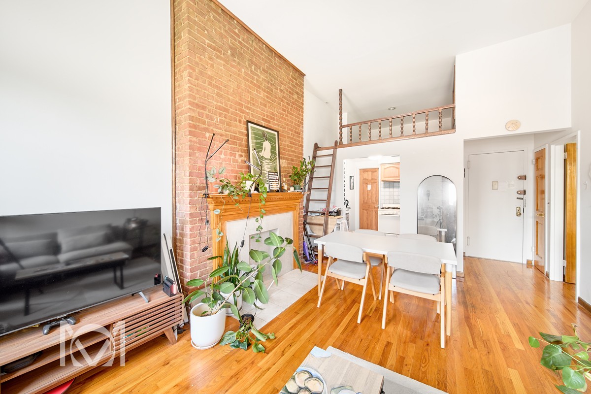 324 W 76th Street 4A