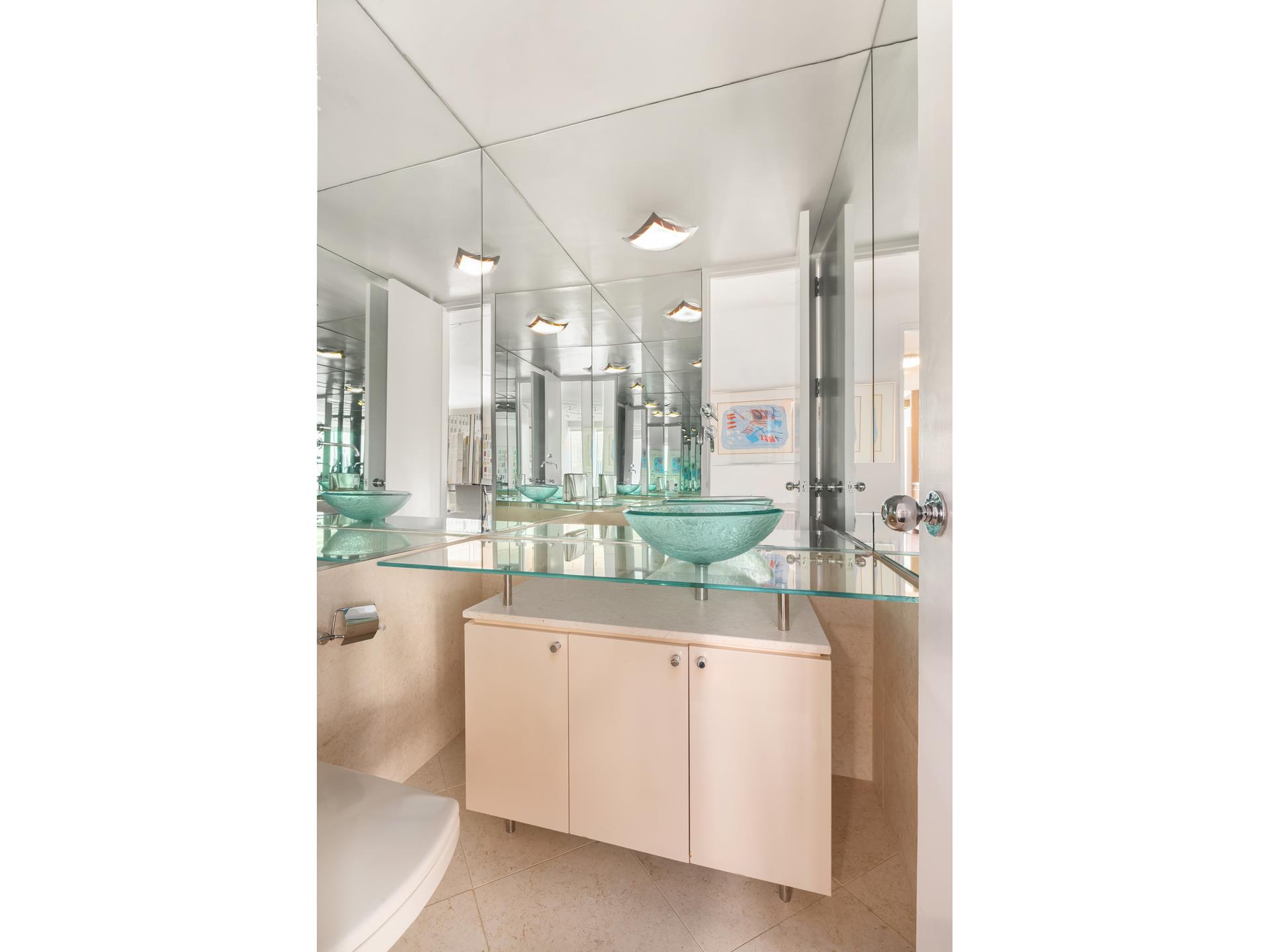 641 5TH Avenue 42H
