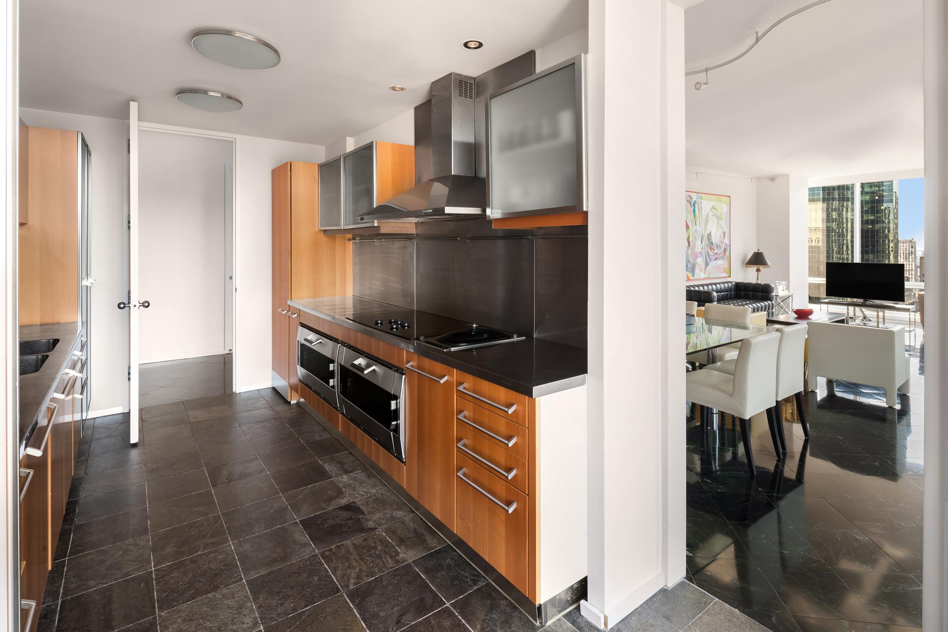 641 5TH Avenue 42H