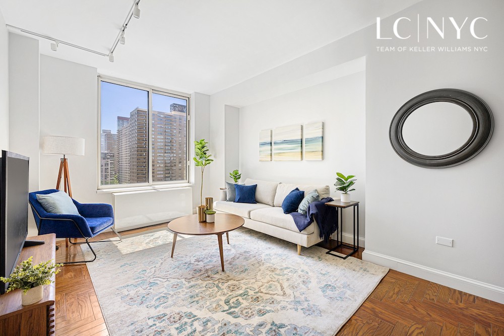 200 Riverside Boulevard 15G