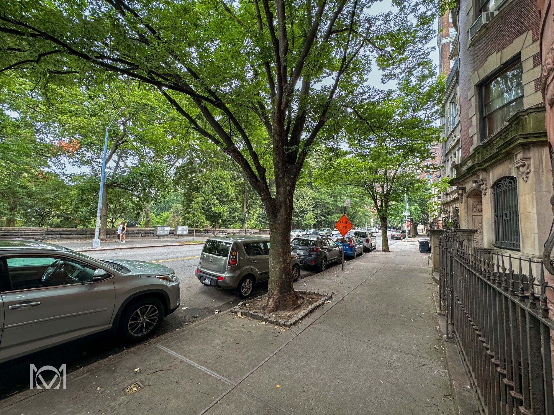 42 Riverside Drive 1B