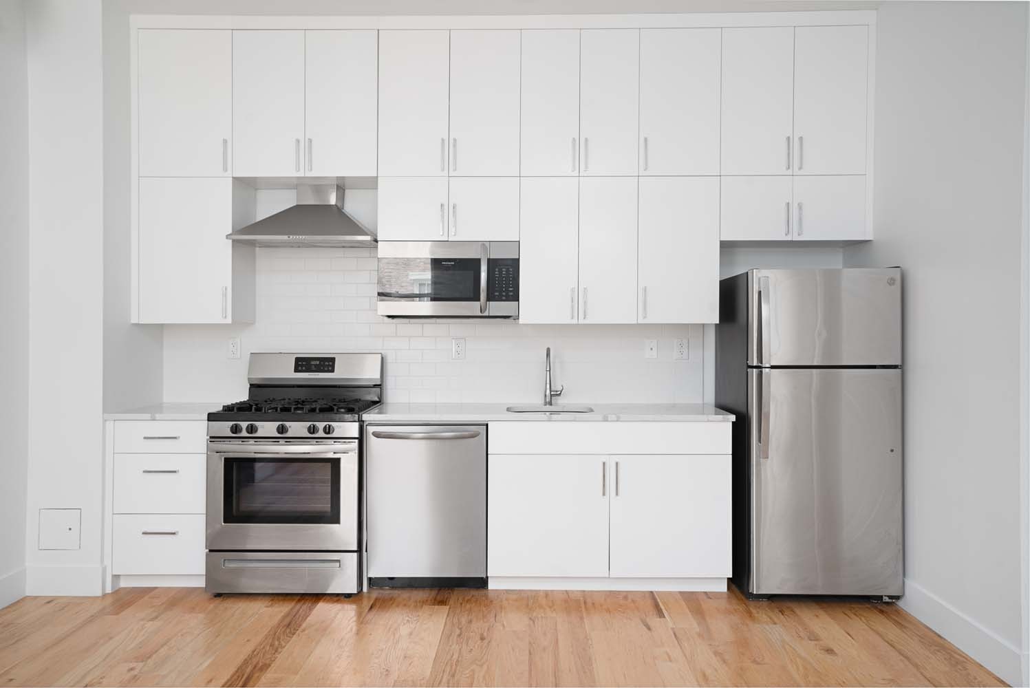 205 E 17th Street 3B