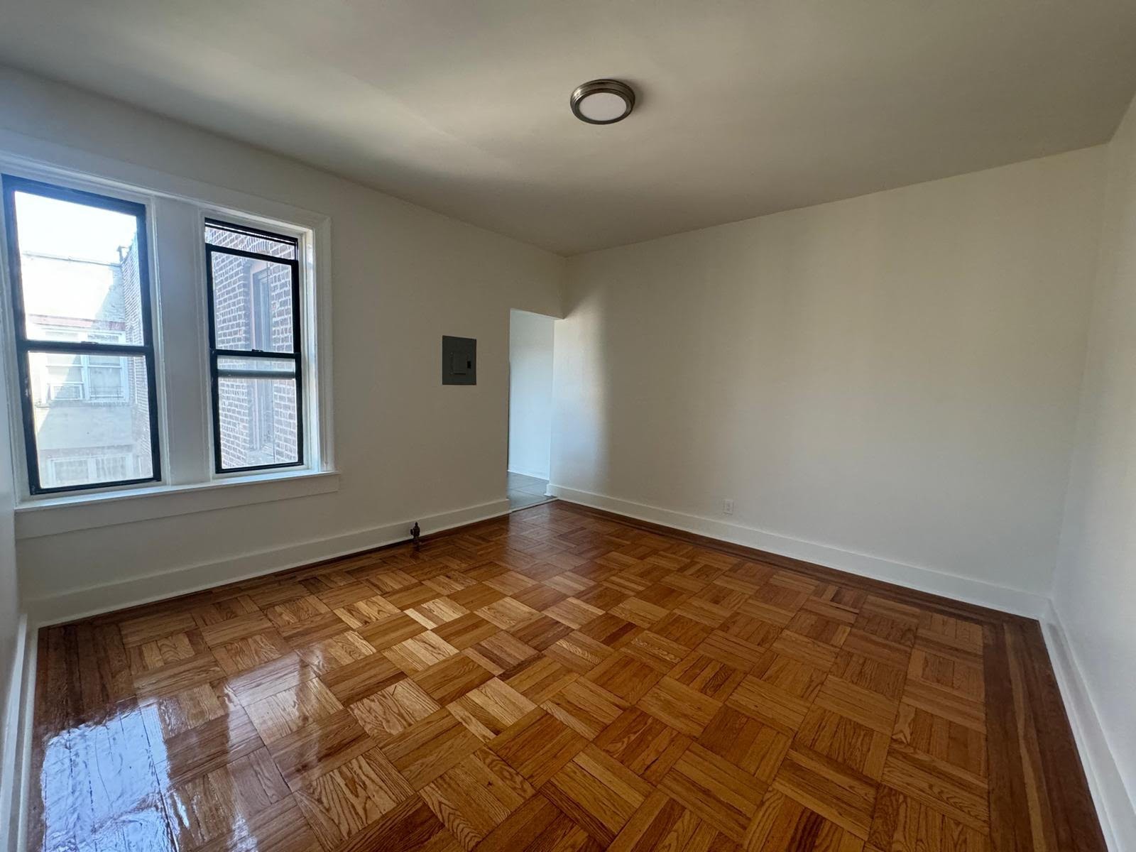 601 Crown Street D5