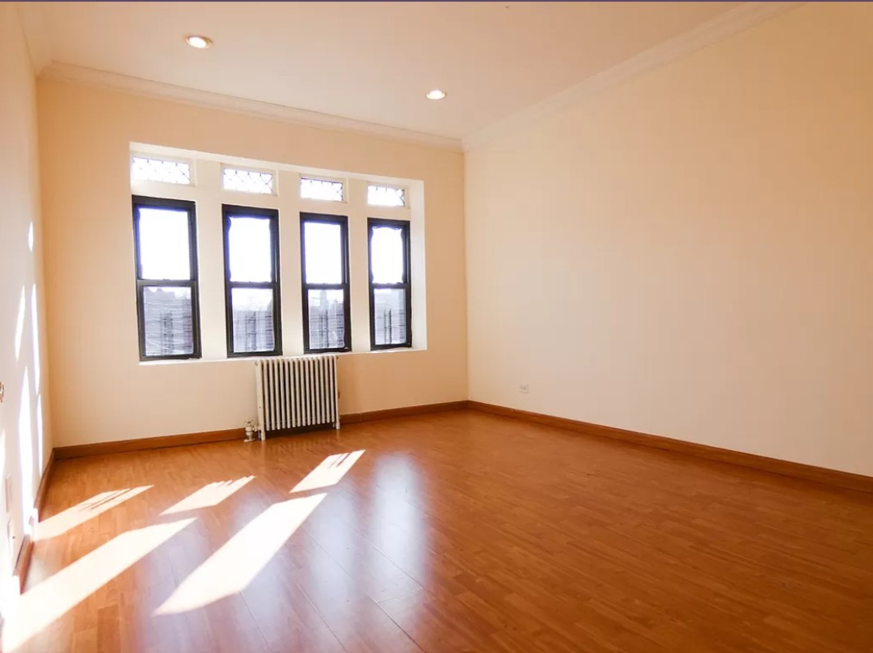 71-09 Austin Street 401