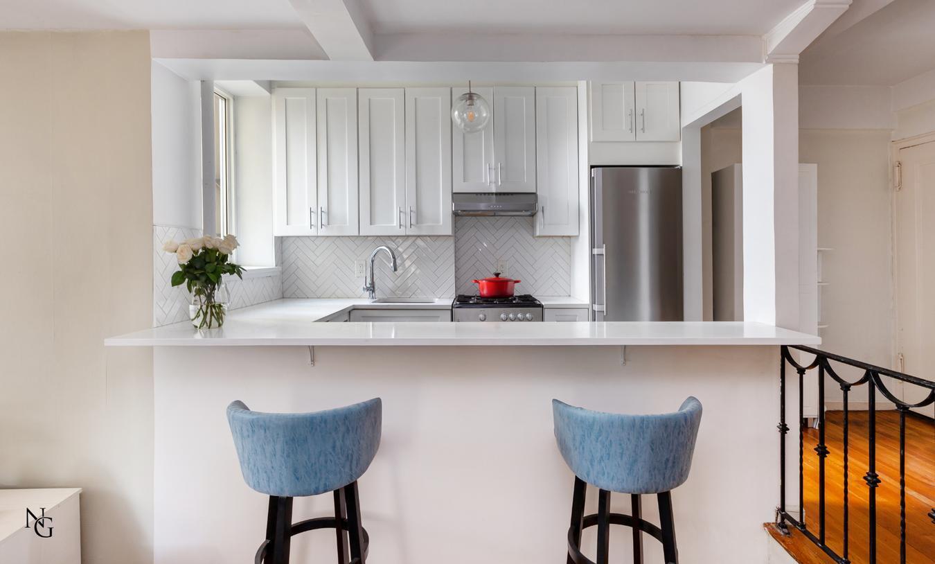 200 W 20th Street 1003
