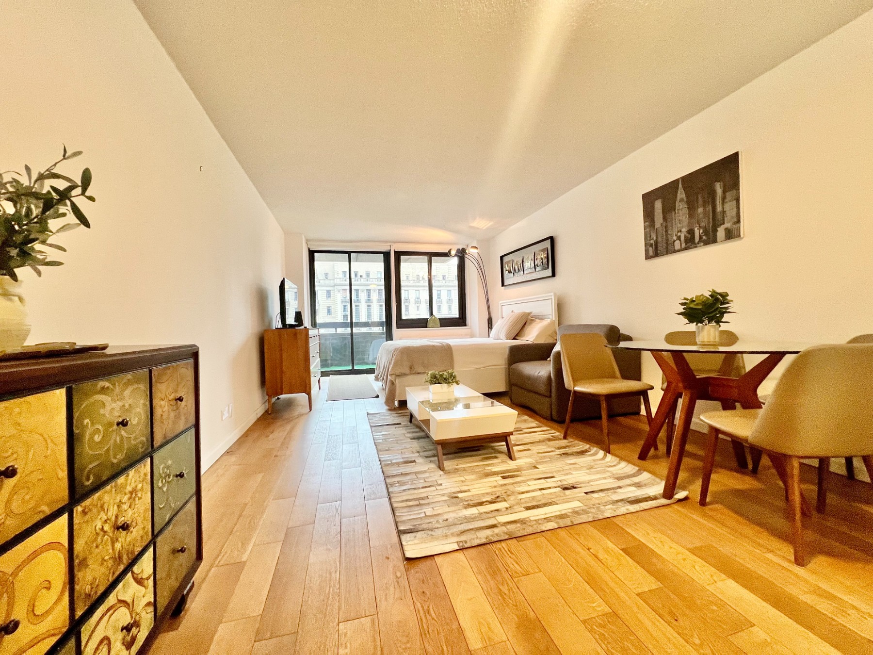 347 W 57th Street 18E