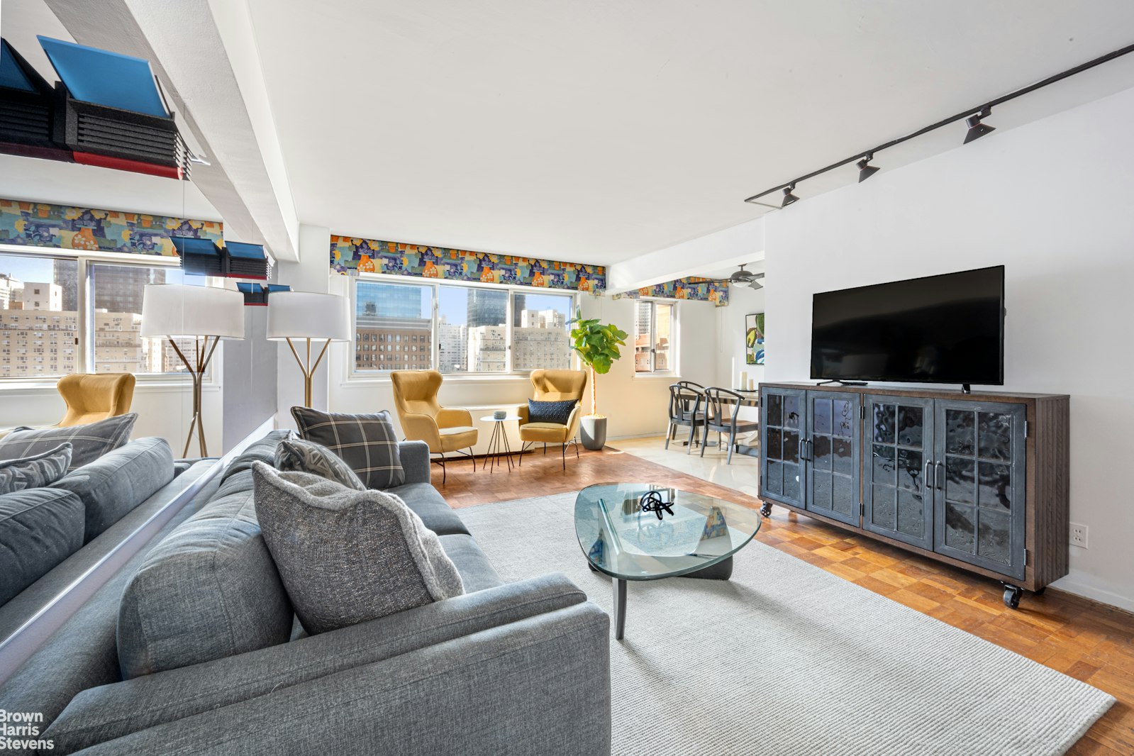 401 E 65TH Street 13EF