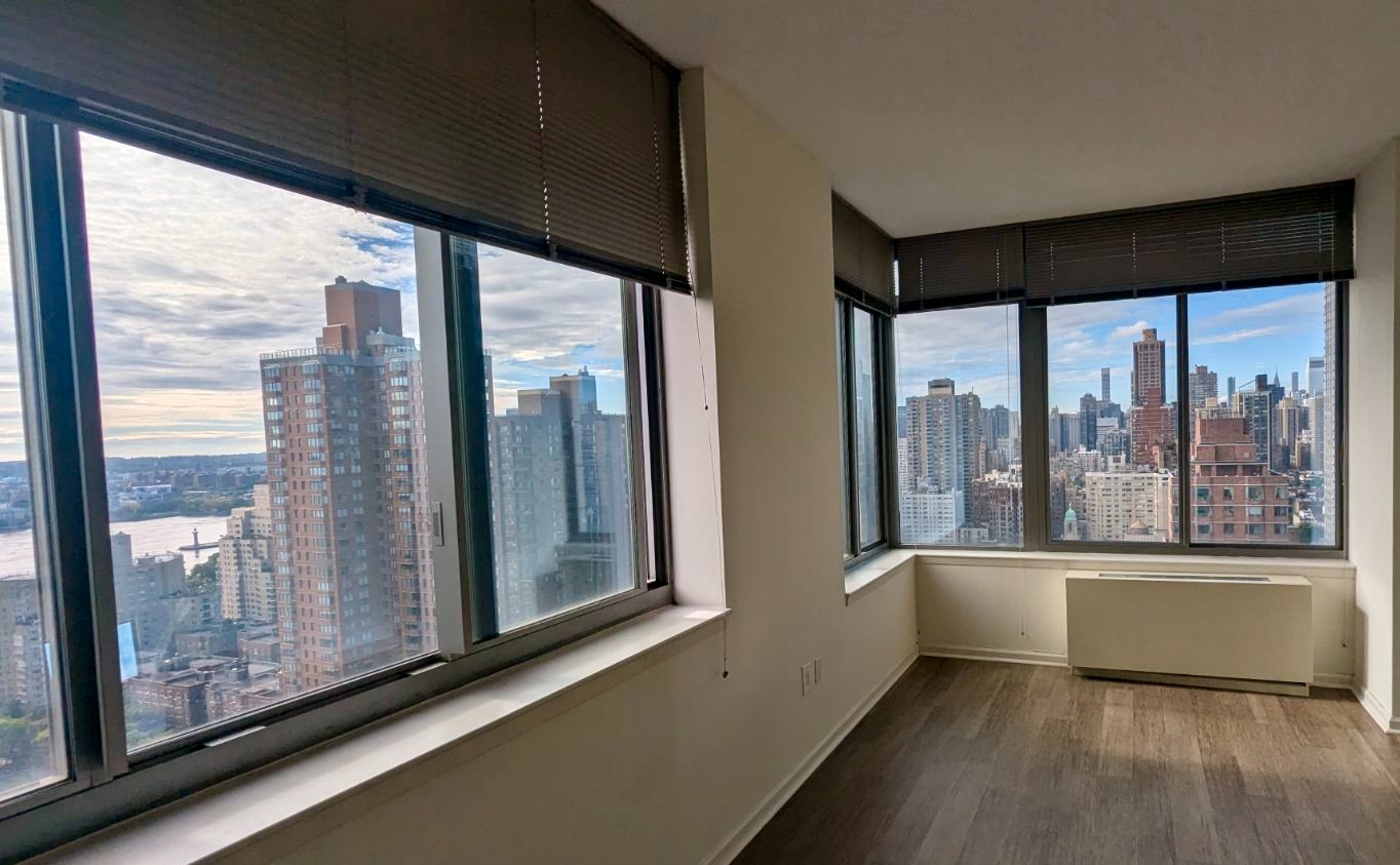 408 E 92nd Street 32C