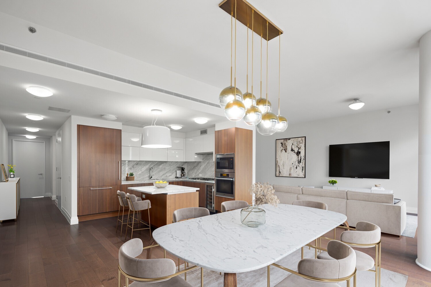 35 W 15th Street 8D