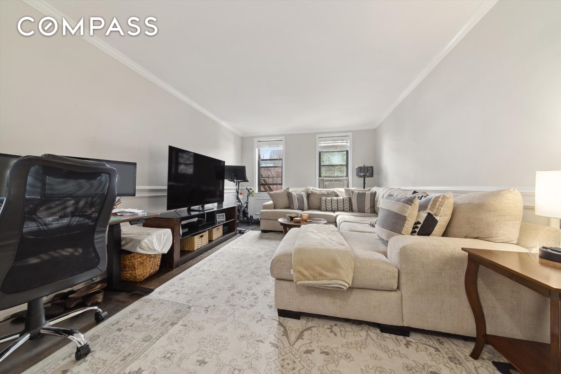 221 E 78th Street 4J