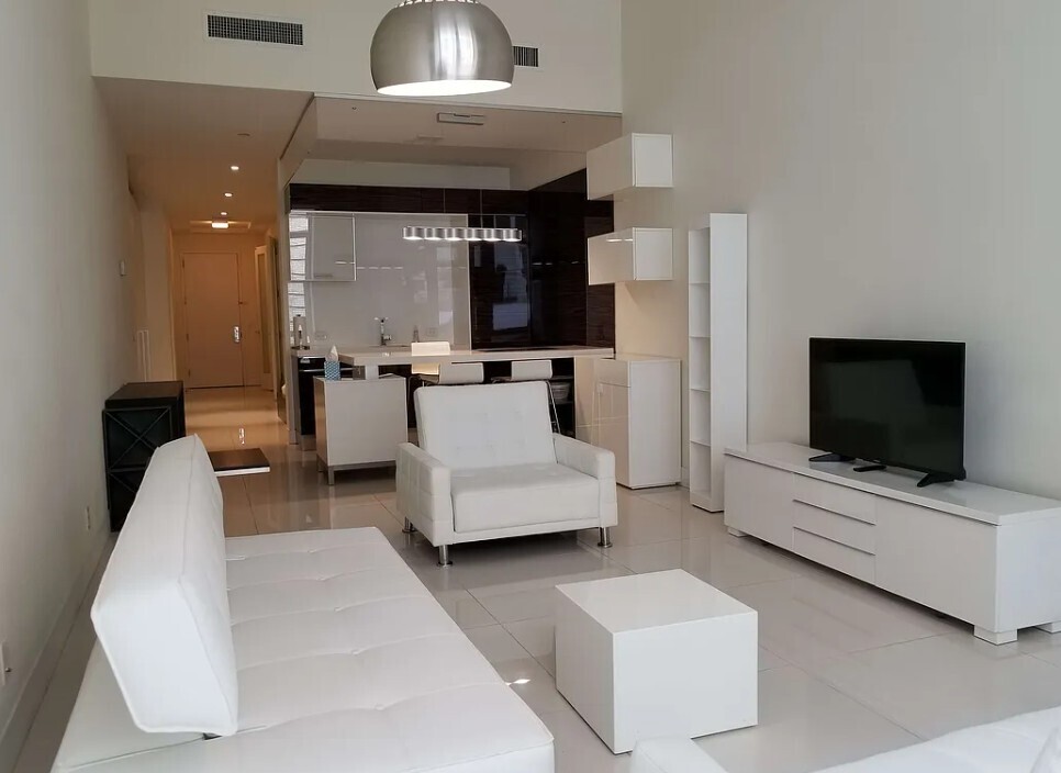 111 Fulton Street 815