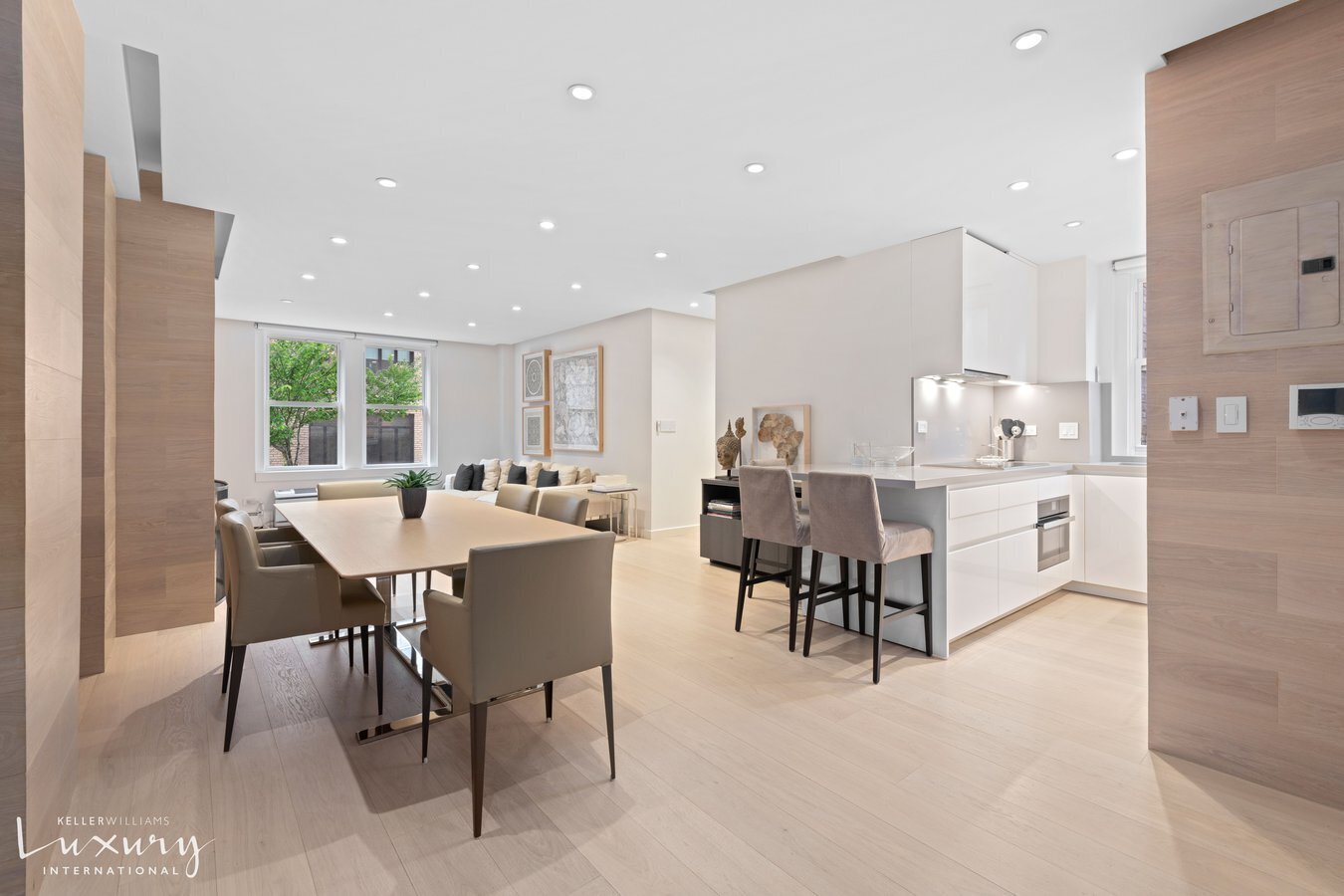 40 W 55th Street 6D