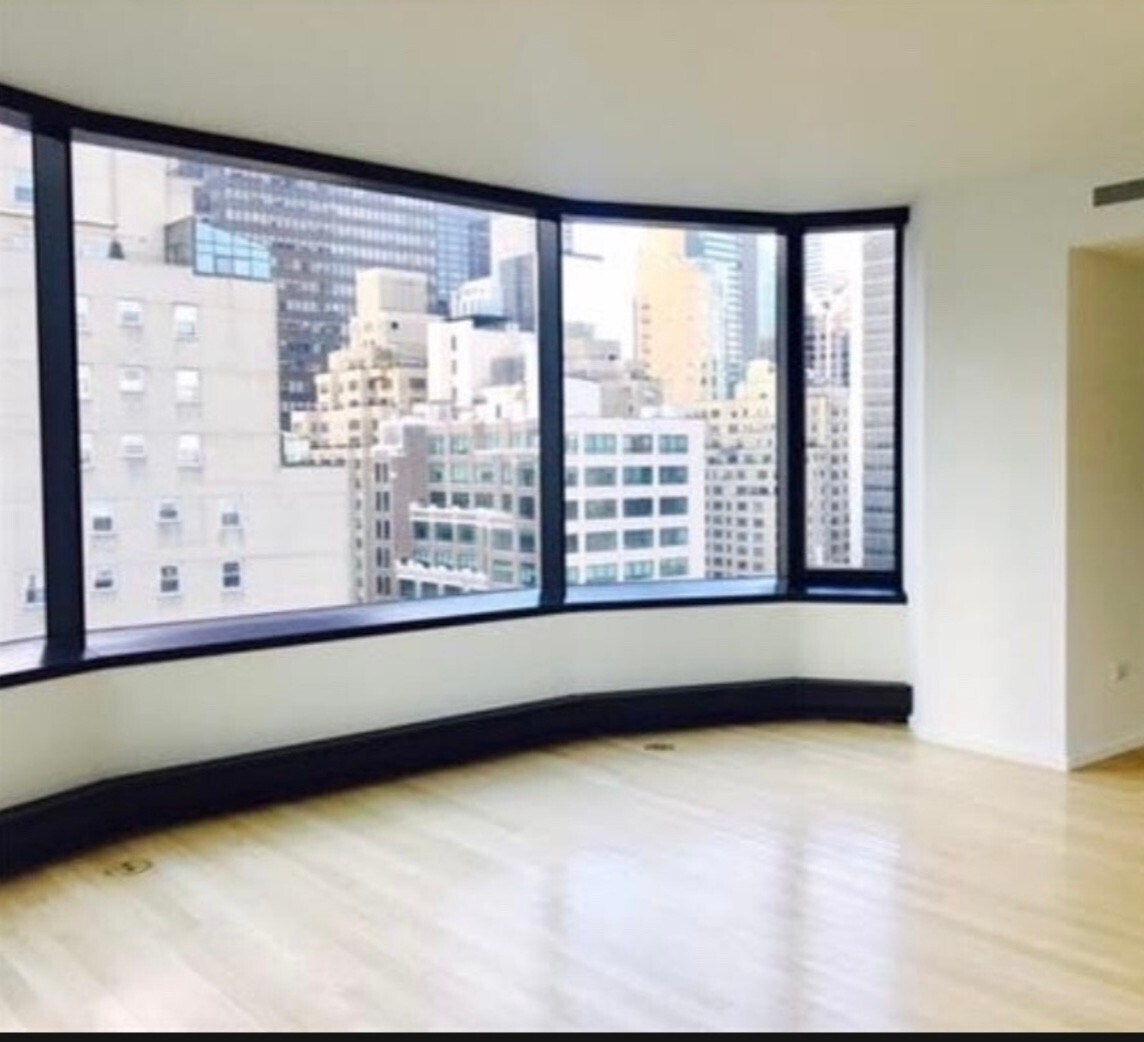 50 United Nations Plaza 14D