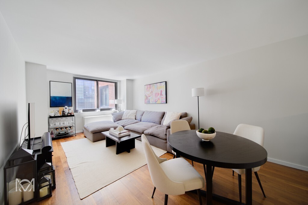 515 E 72nd Street 4K