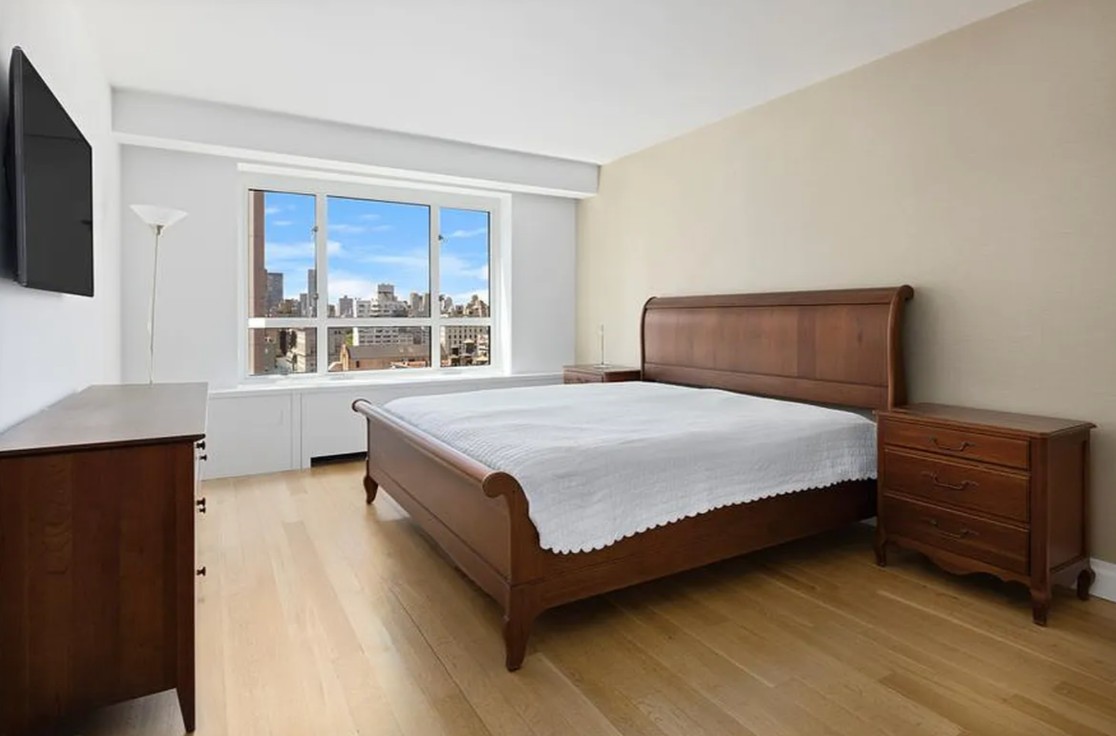 200 E 66th Street A1905