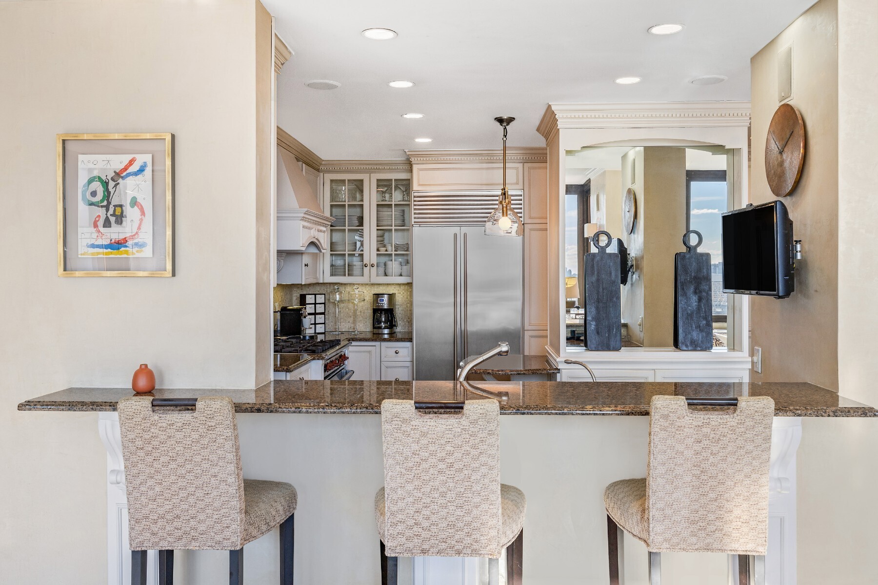 524 E 72nd Street 32CDE