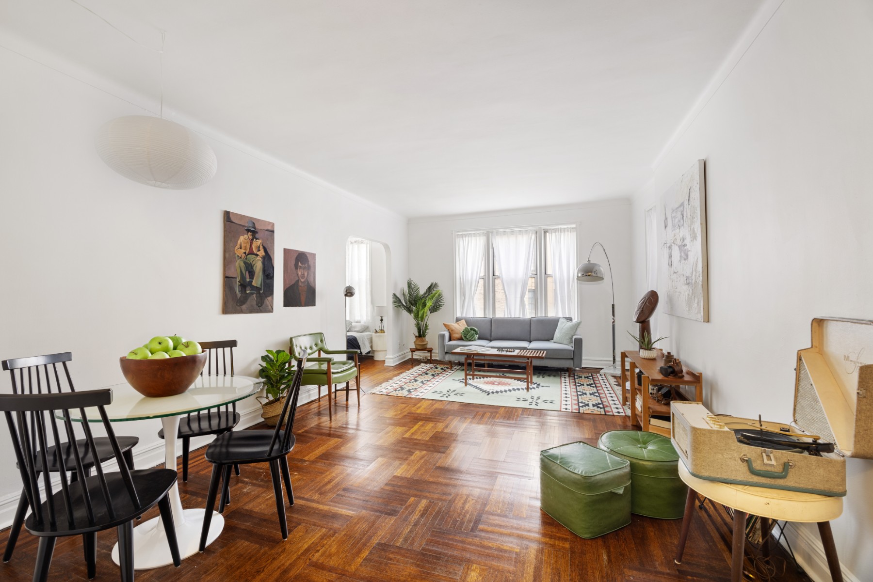 60 Plaza Street E 4E