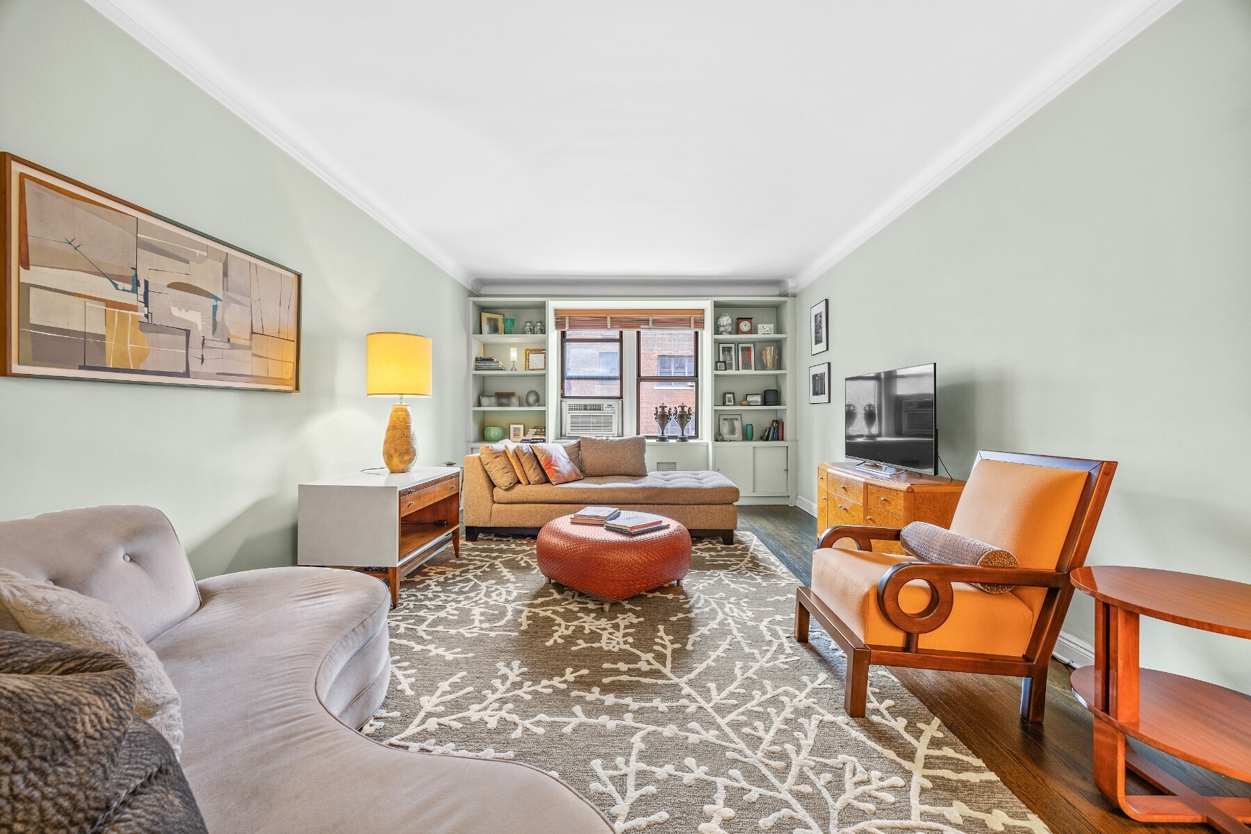 357 W 55th Street 5L