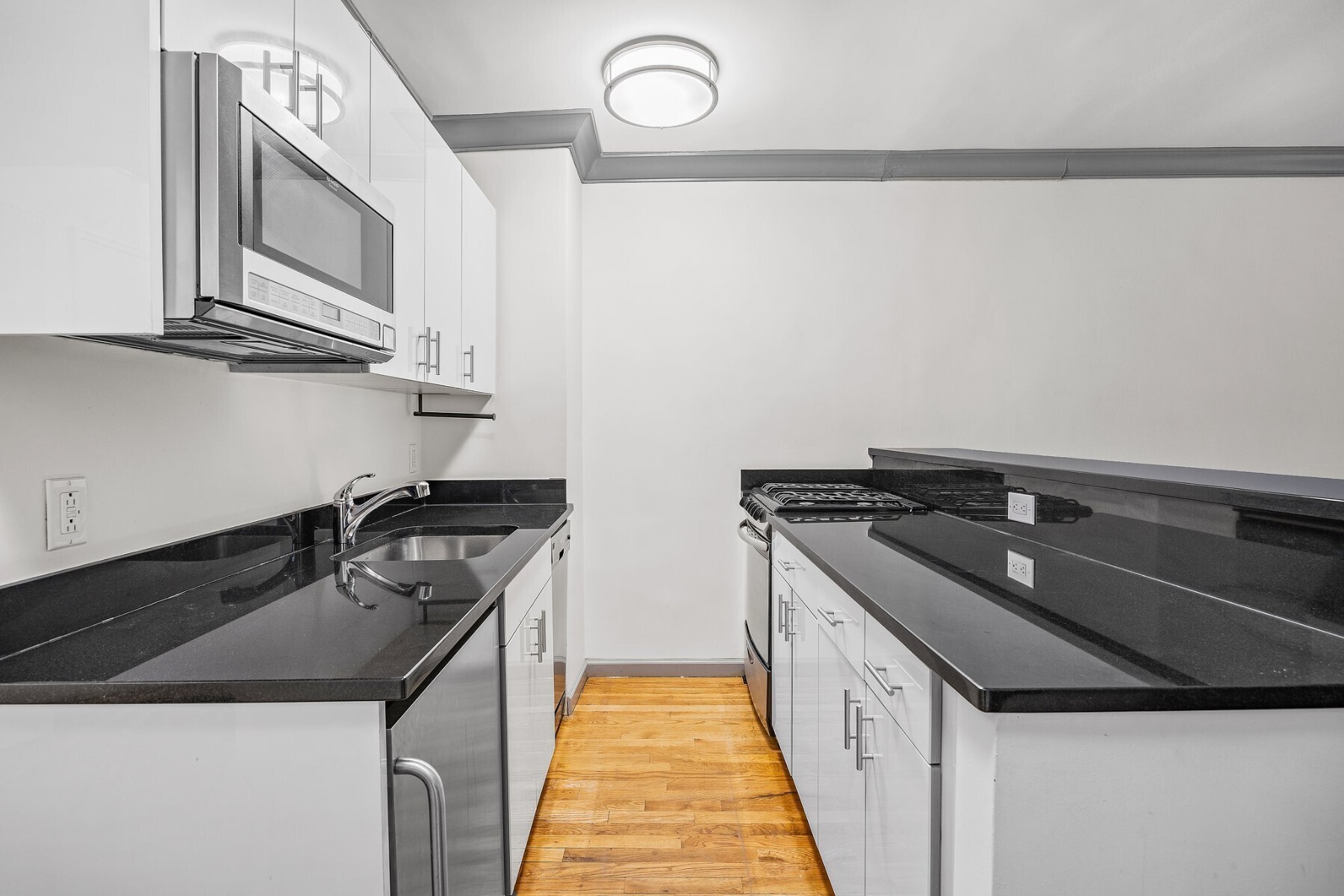 345 E 54th Street 3C