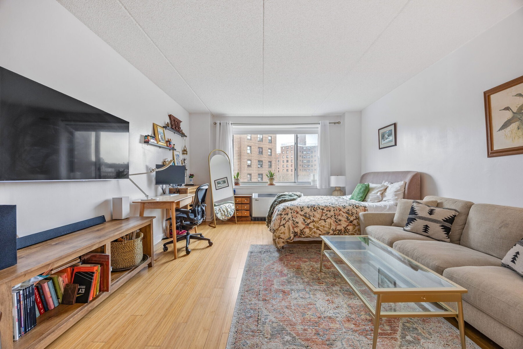 40 W 116th Street B707