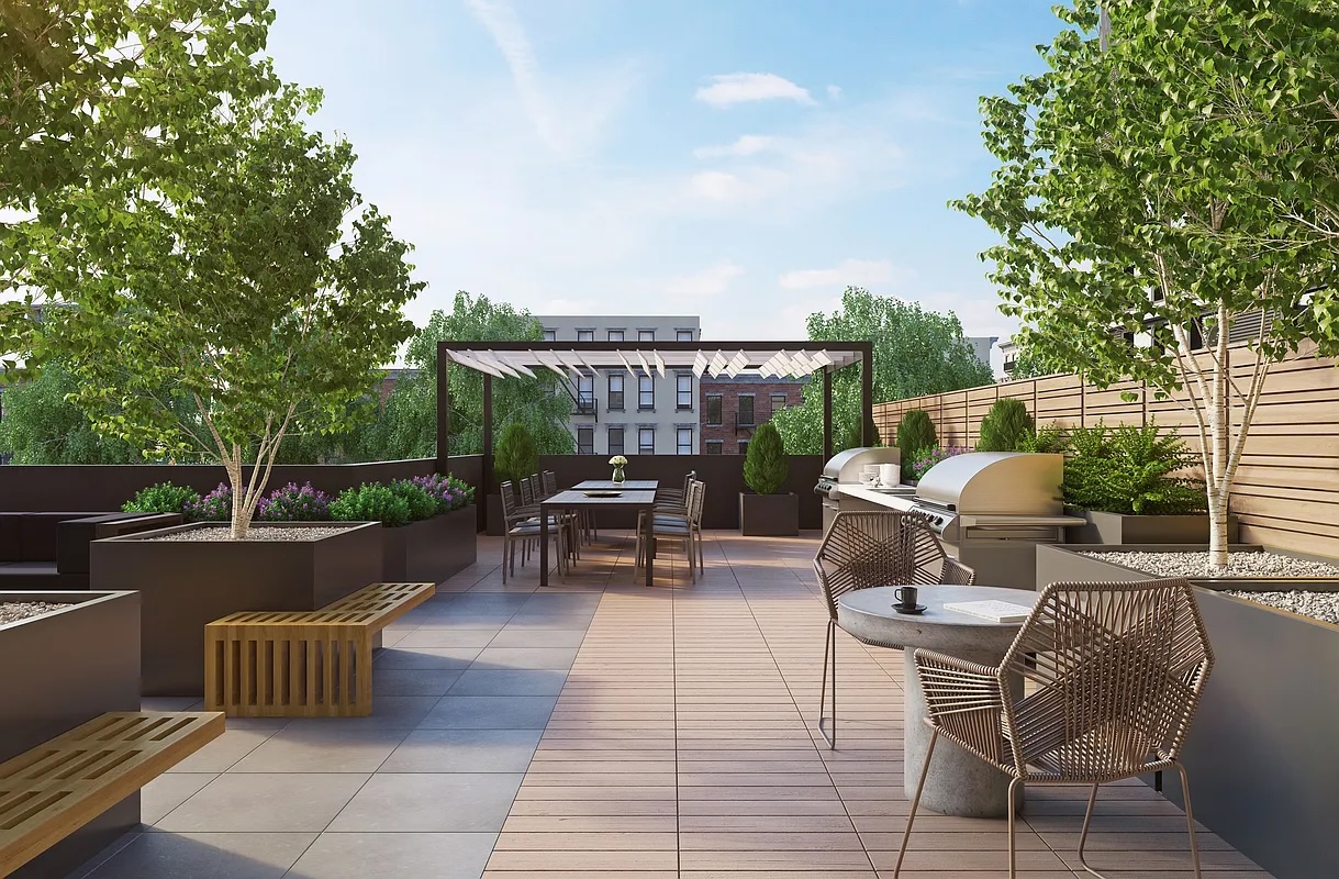 500 WAVERLY Avenue 4A