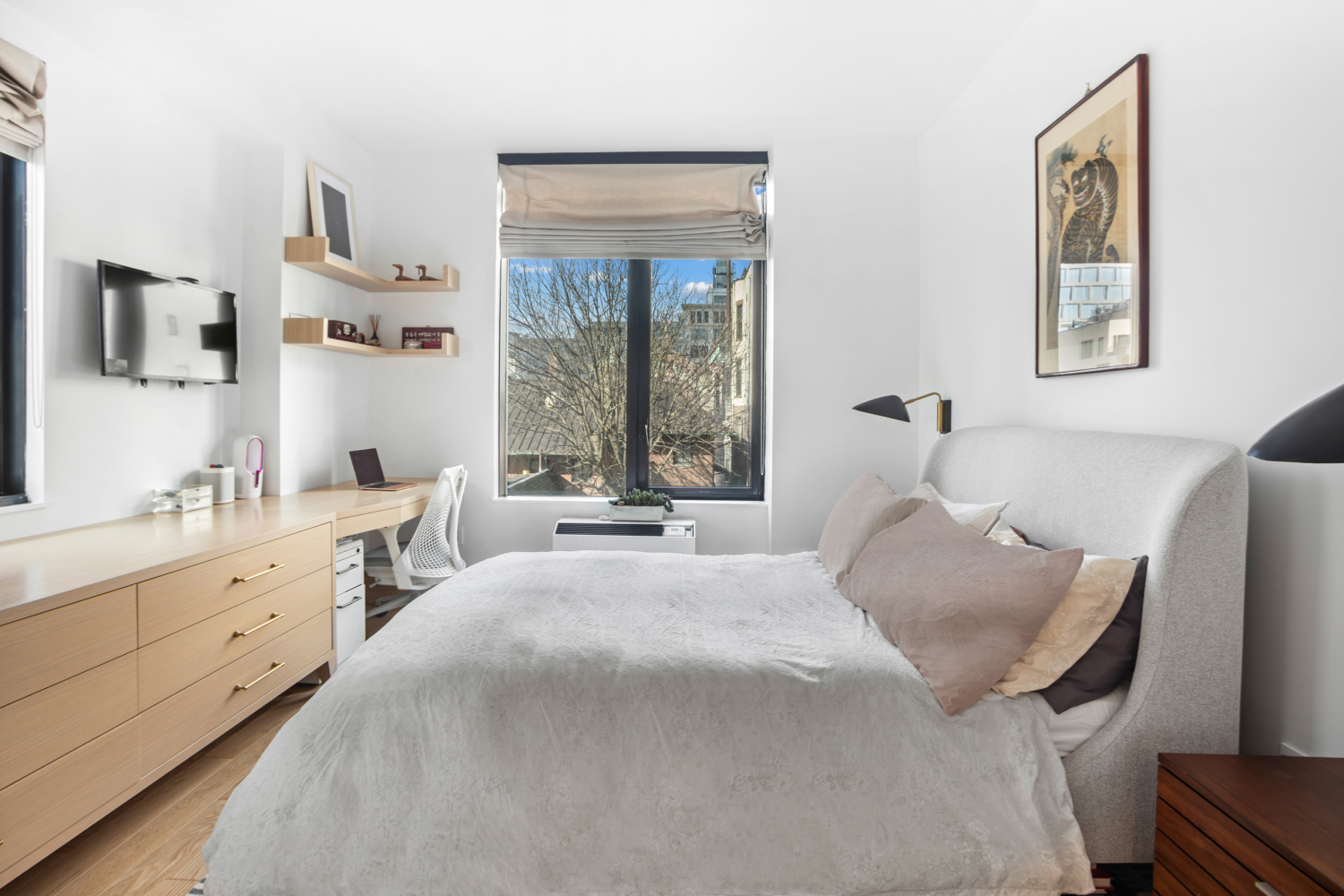 500 WAVERLY Avenue 4A