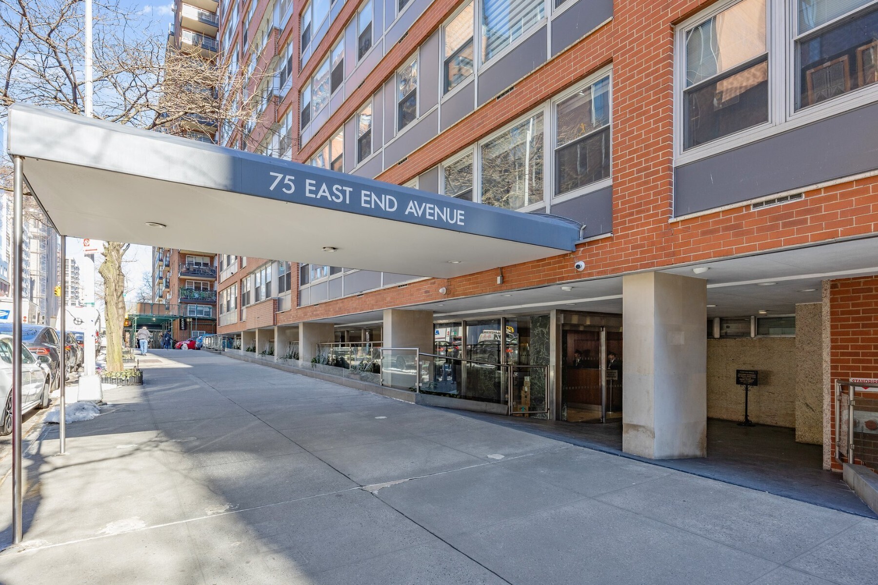 75 E End Avenue 19C