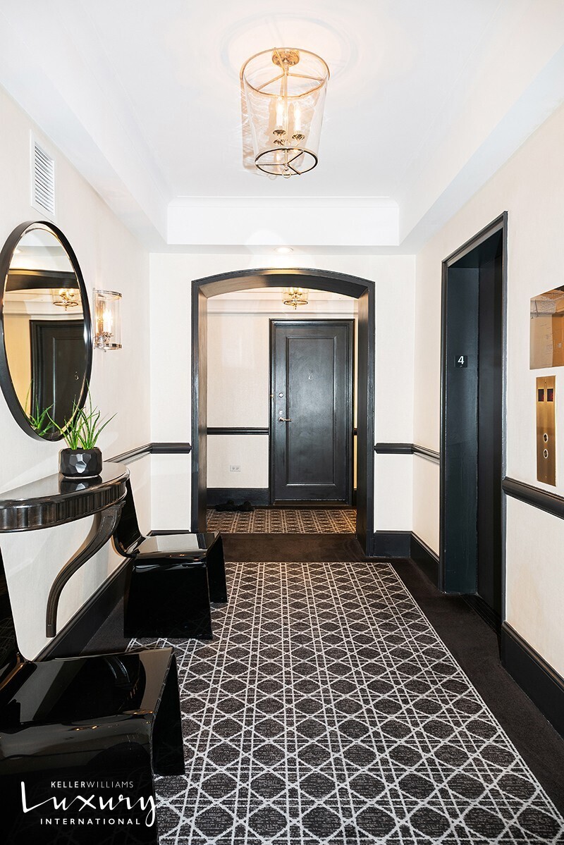 530 Park Avenue 4C