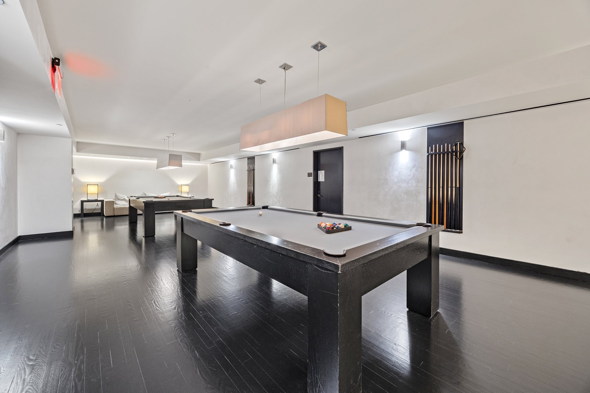 20 Pine Street 2907
