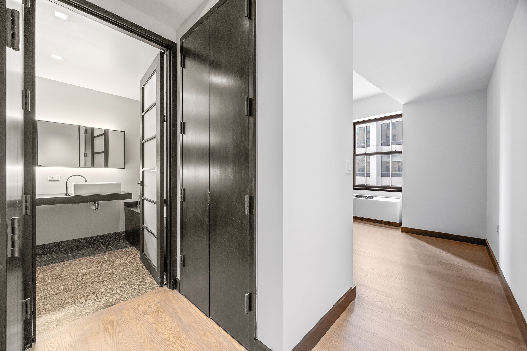20 Pine Street 2907