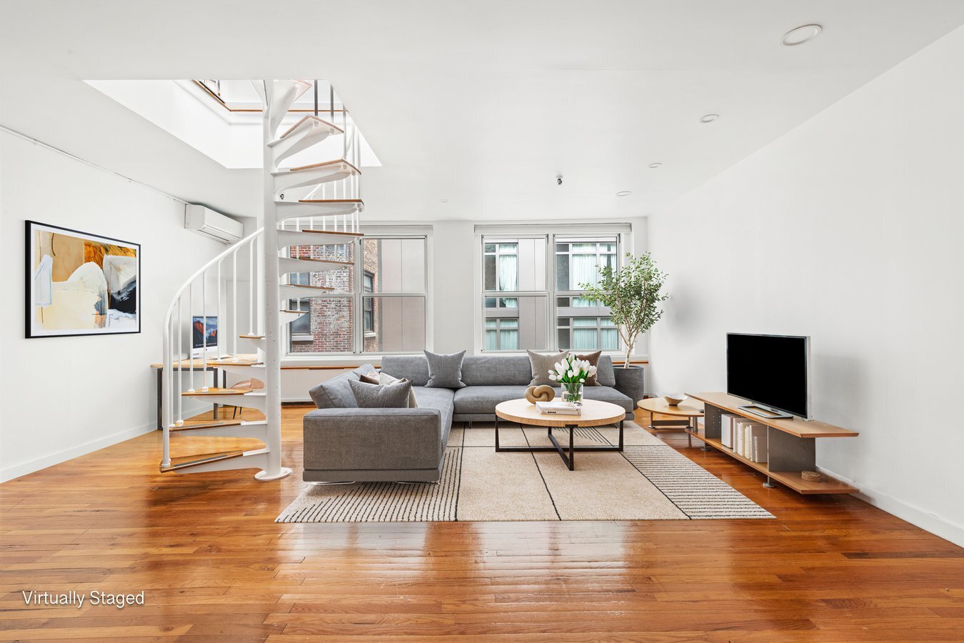 41 E 28th Street PH7C