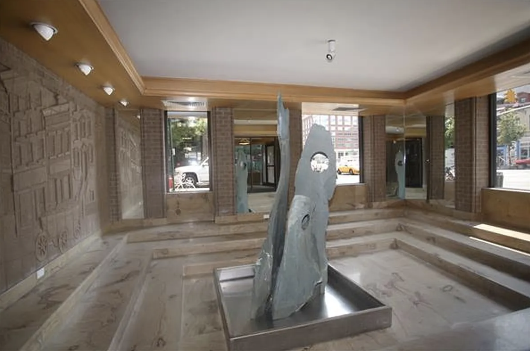 301 Elizabeth Street 3E