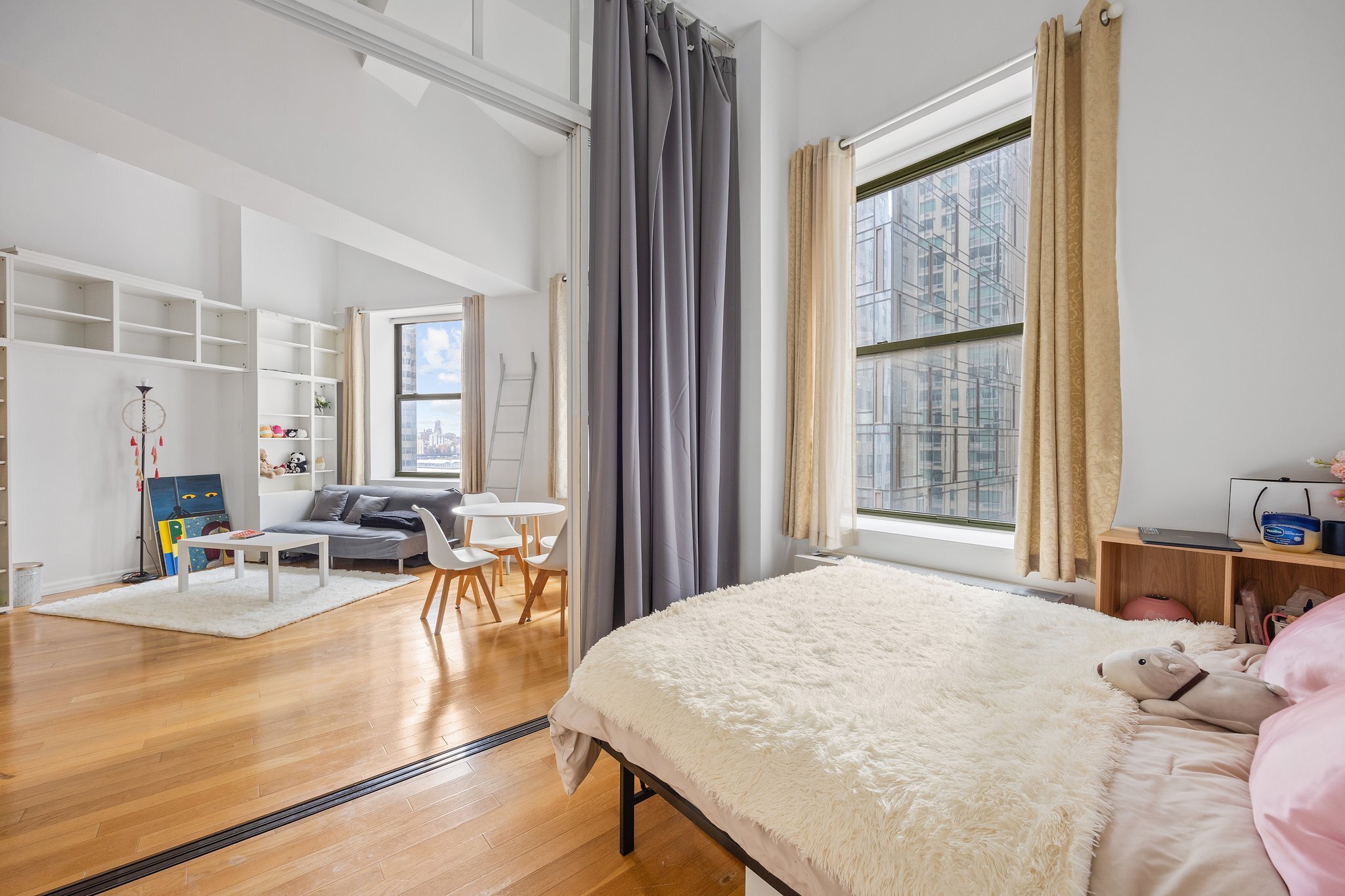 99 John Street 1213