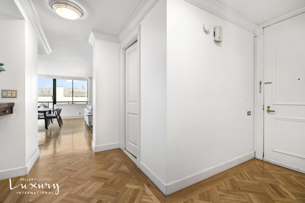 255 E 49th Street 31ABF