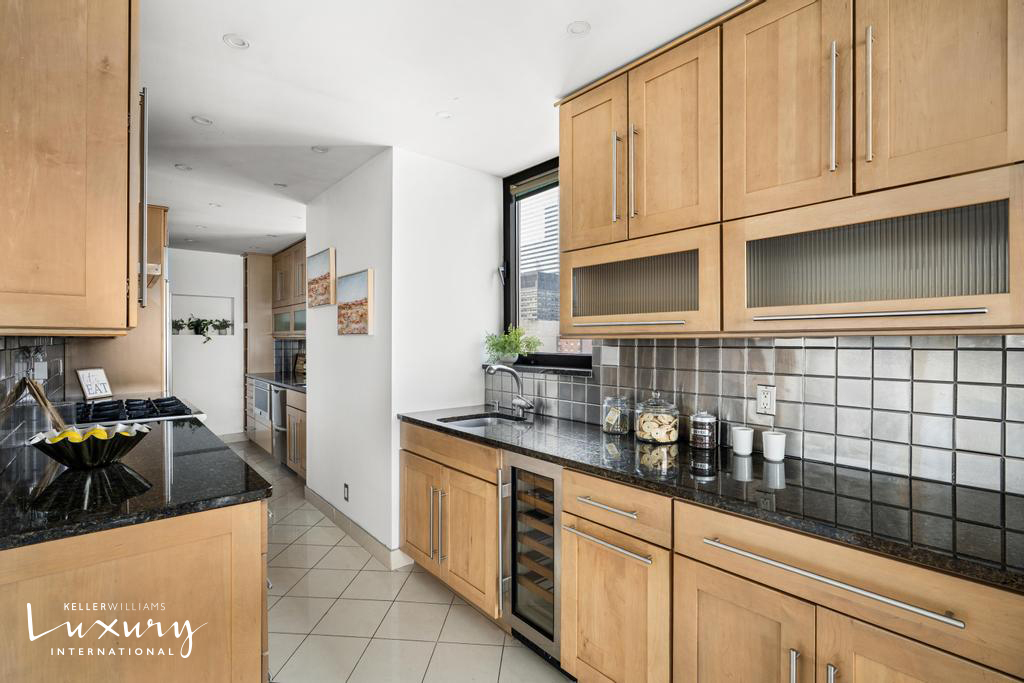 255 E 49th Street 31ABF