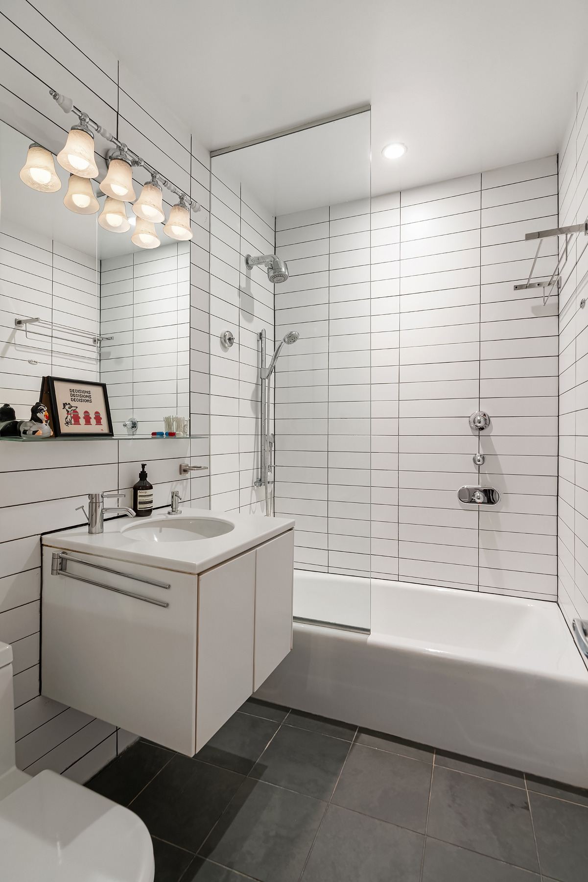 4 W 16th Street 7B