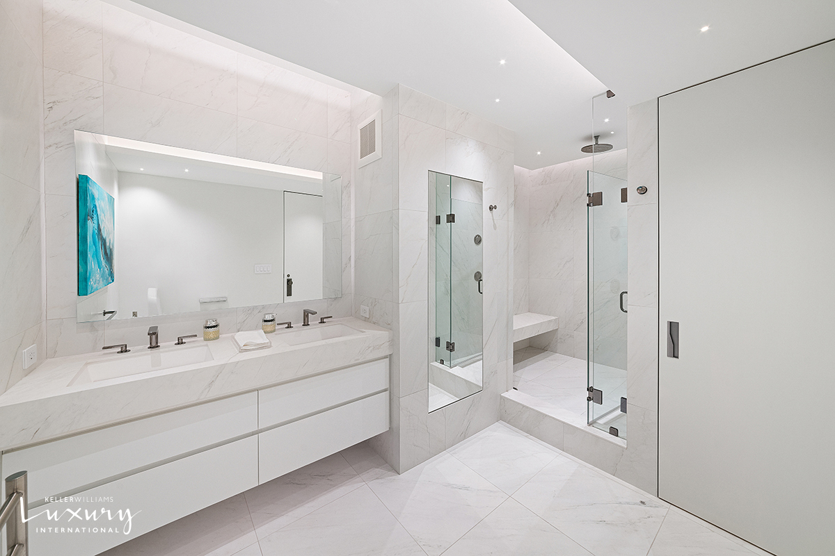 721 Fifth Avenue 41H