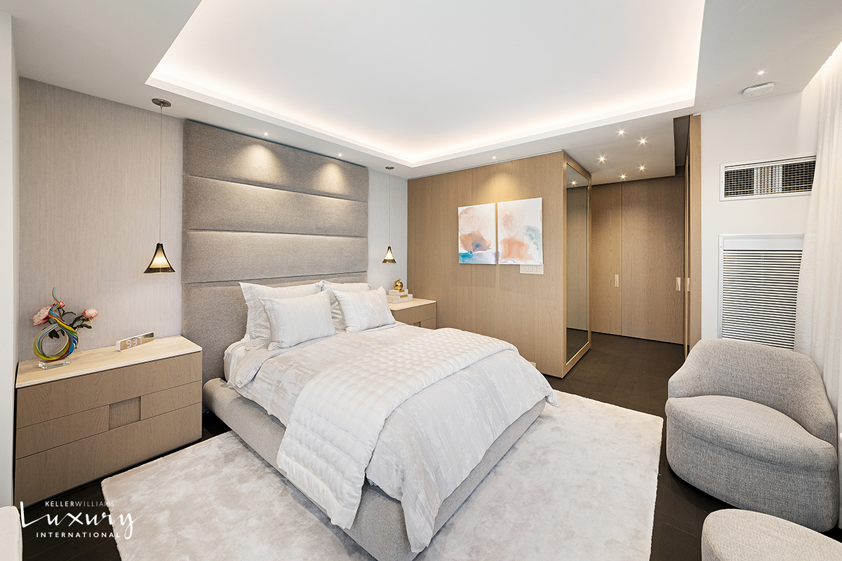 721 Fifth Avenue 41H