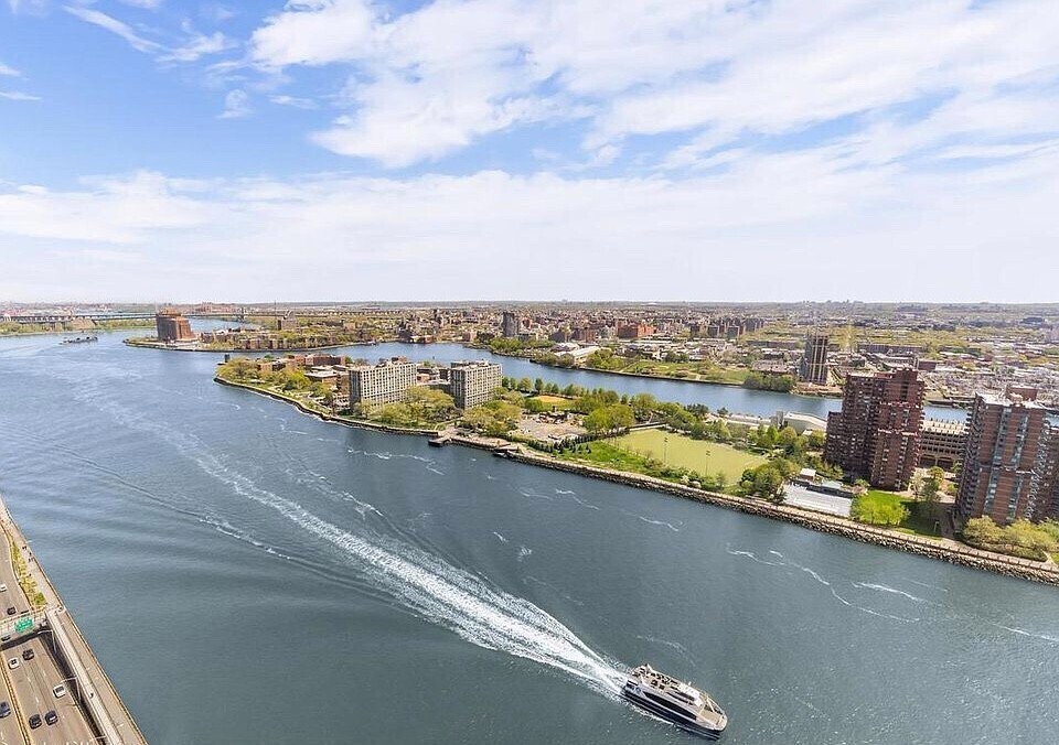 530 E 76th Street PH35H36H