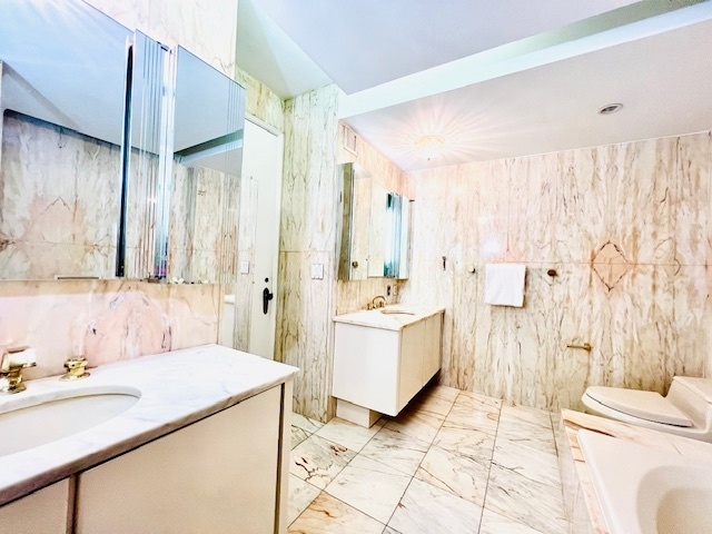 530 E 76th Street PH35H36H