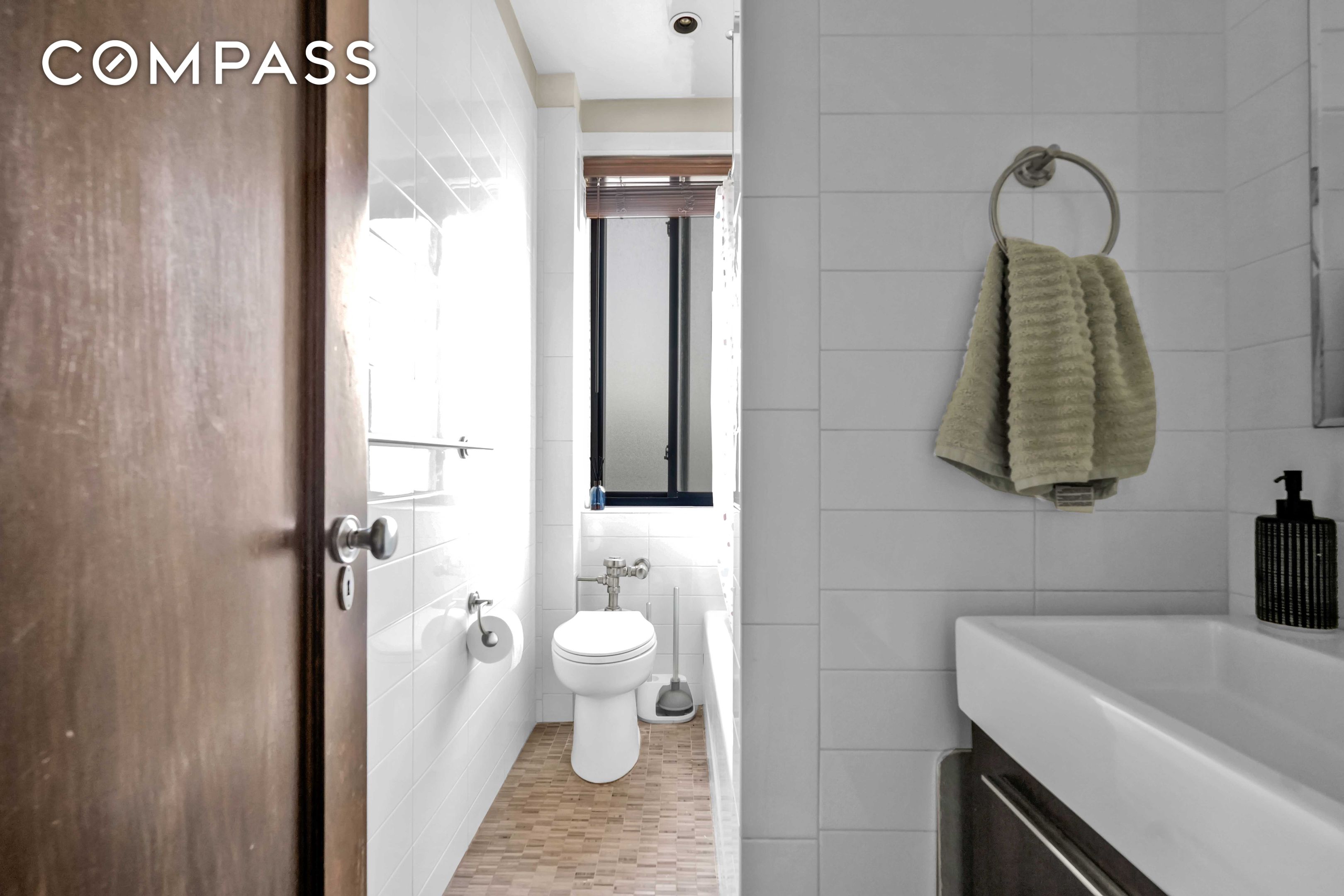 255 W 23rd Street 5GW