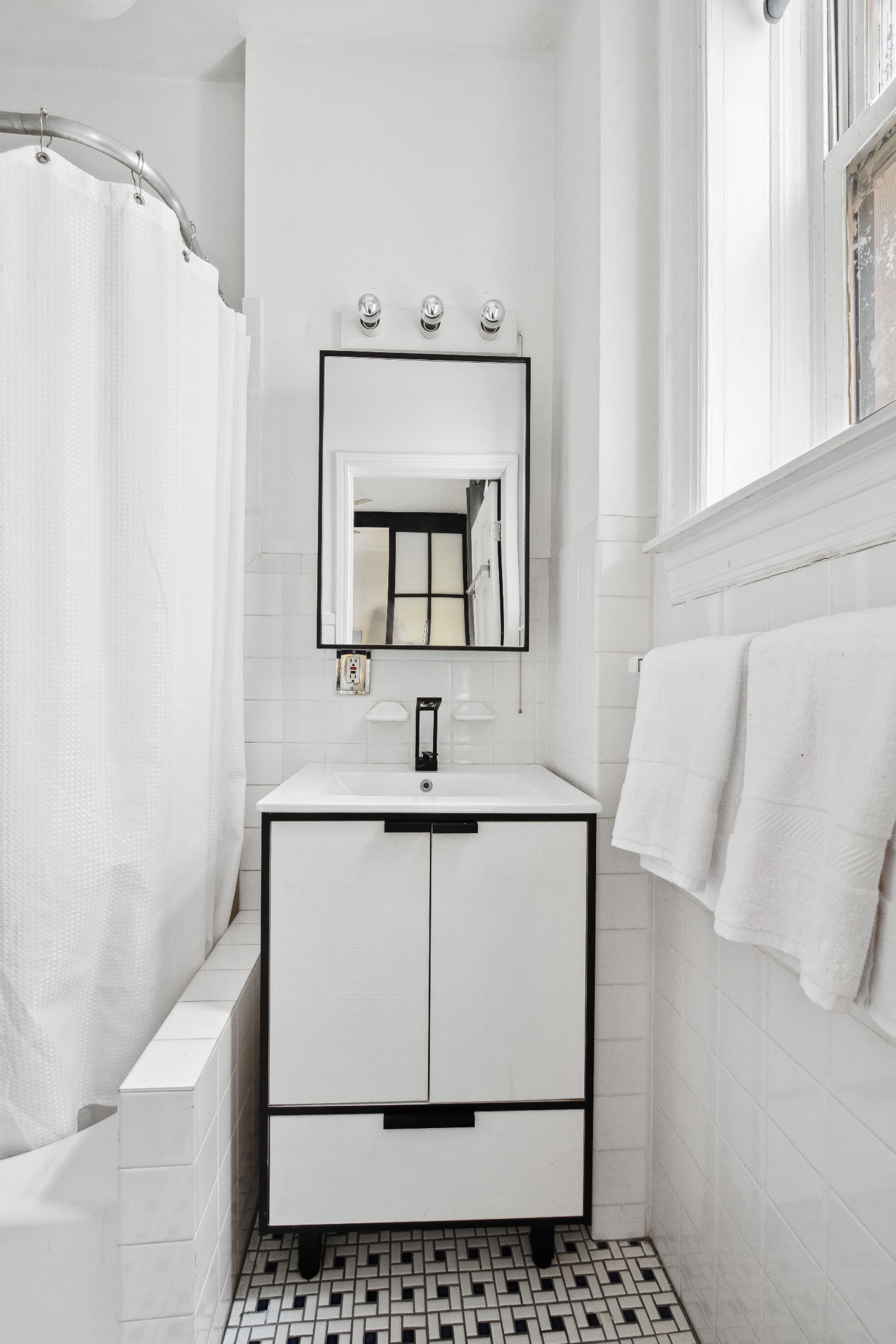 81-87 Columbia Heights 5/6/7