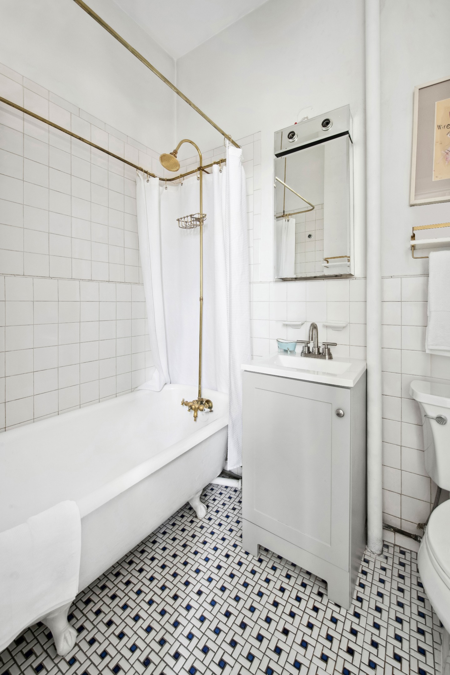 81-87 Columbia Heights 5/6/7