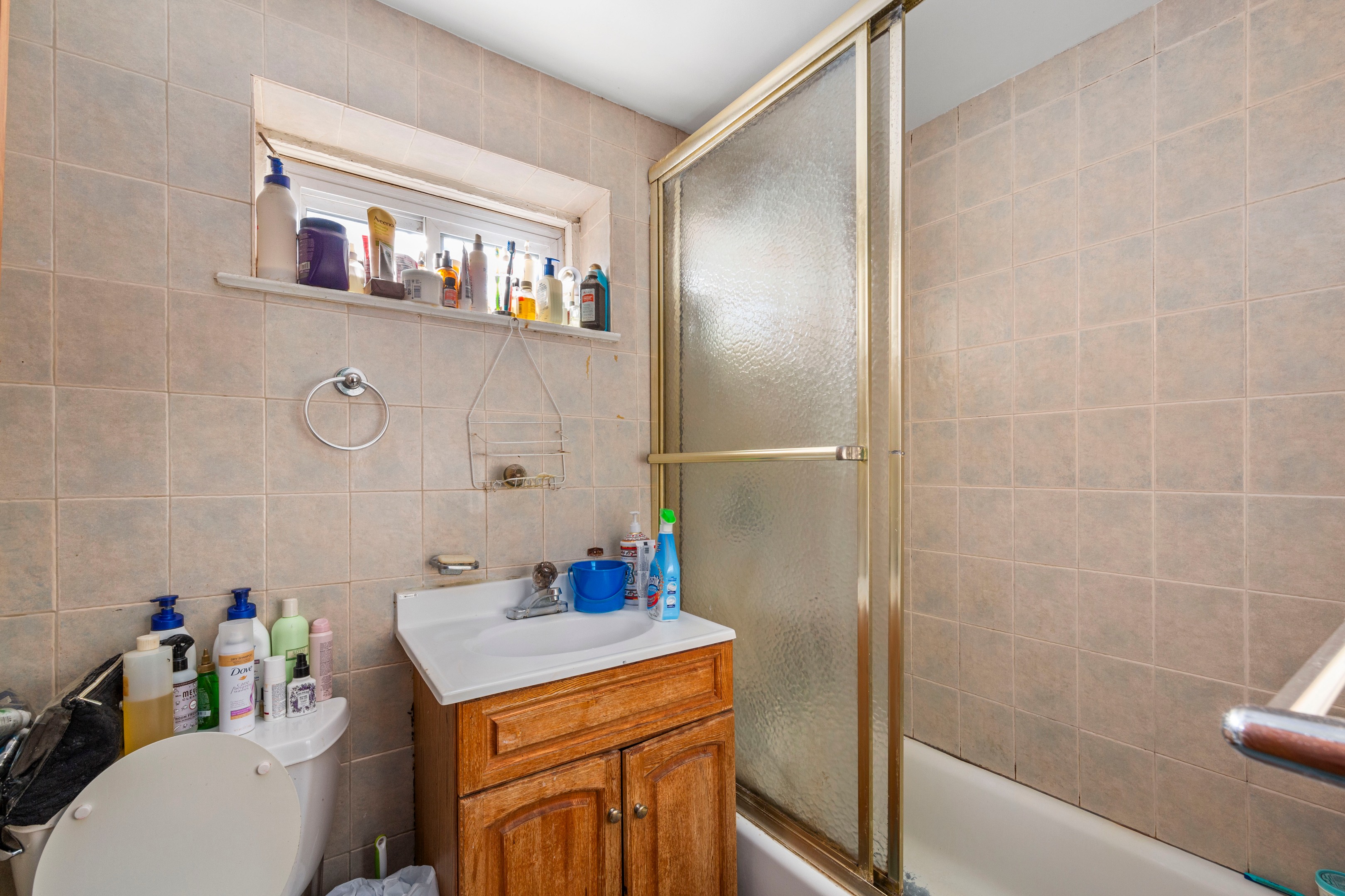 112-01 38th Avenue NA