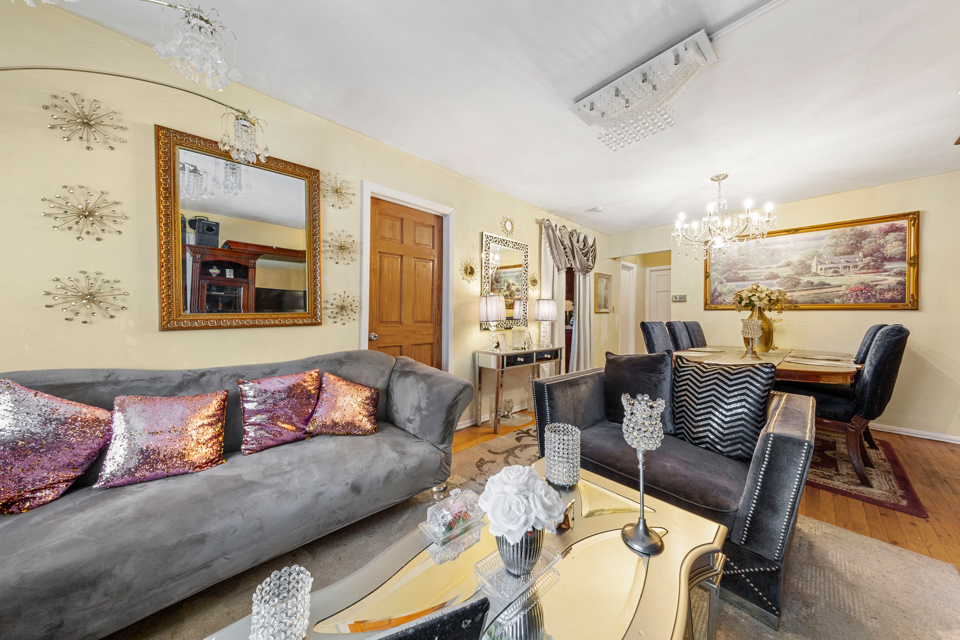 112-01 38th Avenue NA