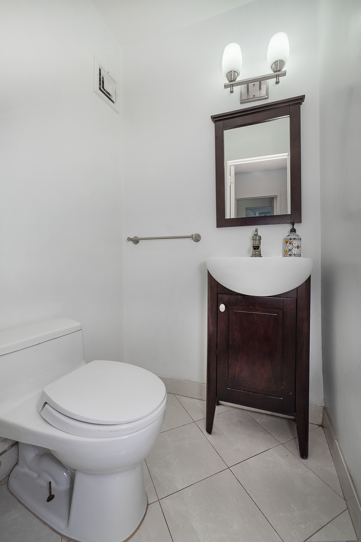 159 W 53rd Street 28H