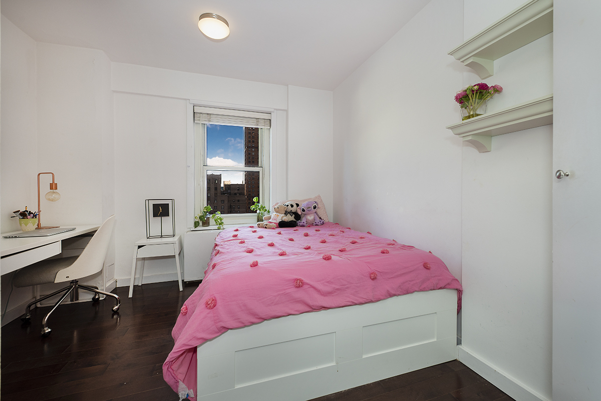 159 W 53rd Street 28H