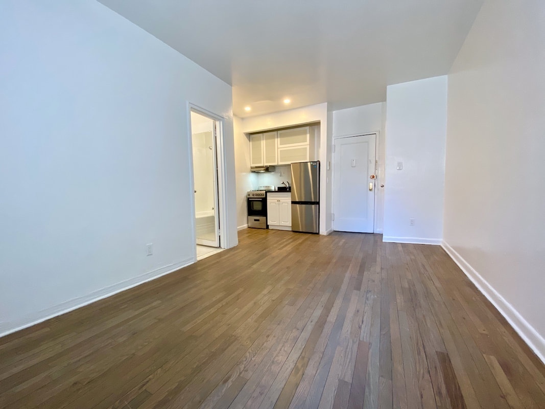 343 W 21st Street 2A